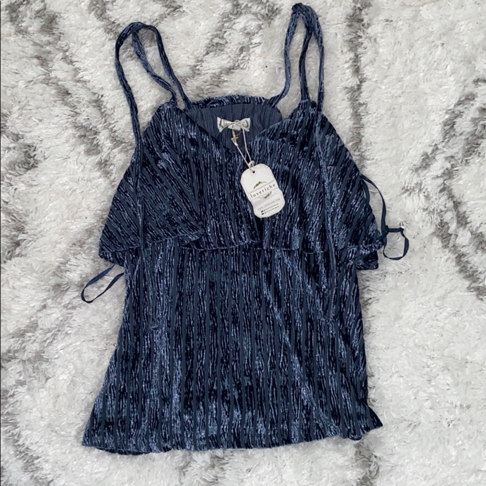 3 Birds Nest Velvet Tank